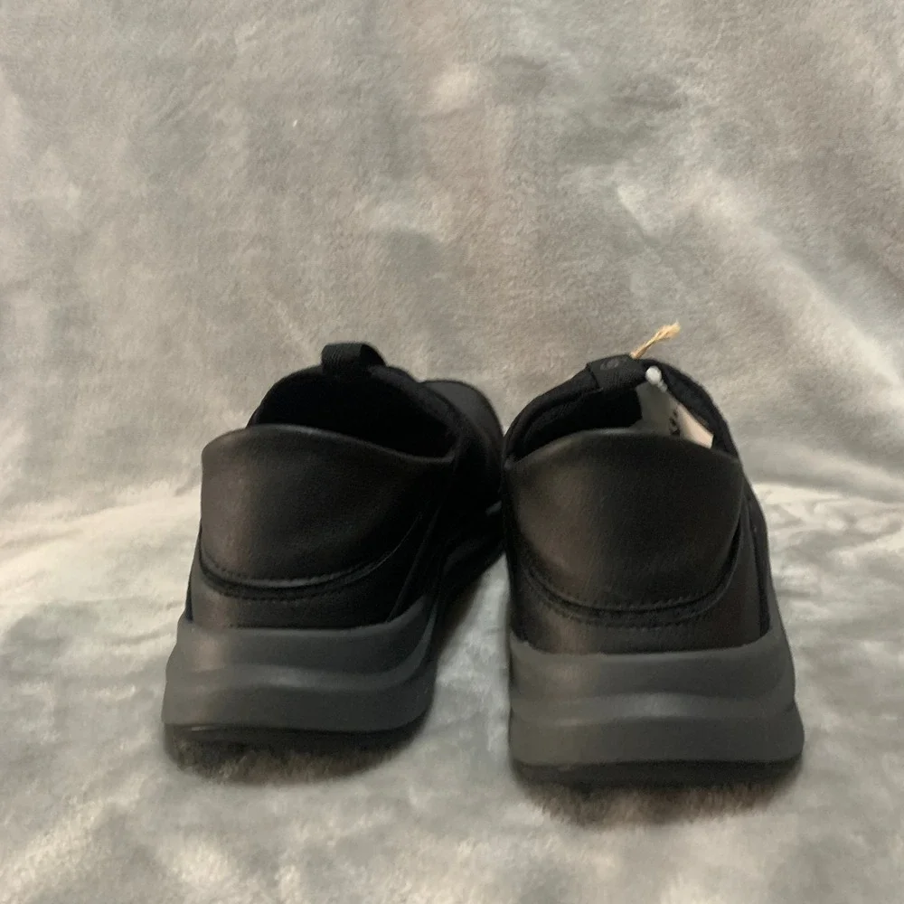 KEEN Mosey Derby Slip On Shoes Triple Black Recycled 1031156 Mens 7.5 Womens 9‎